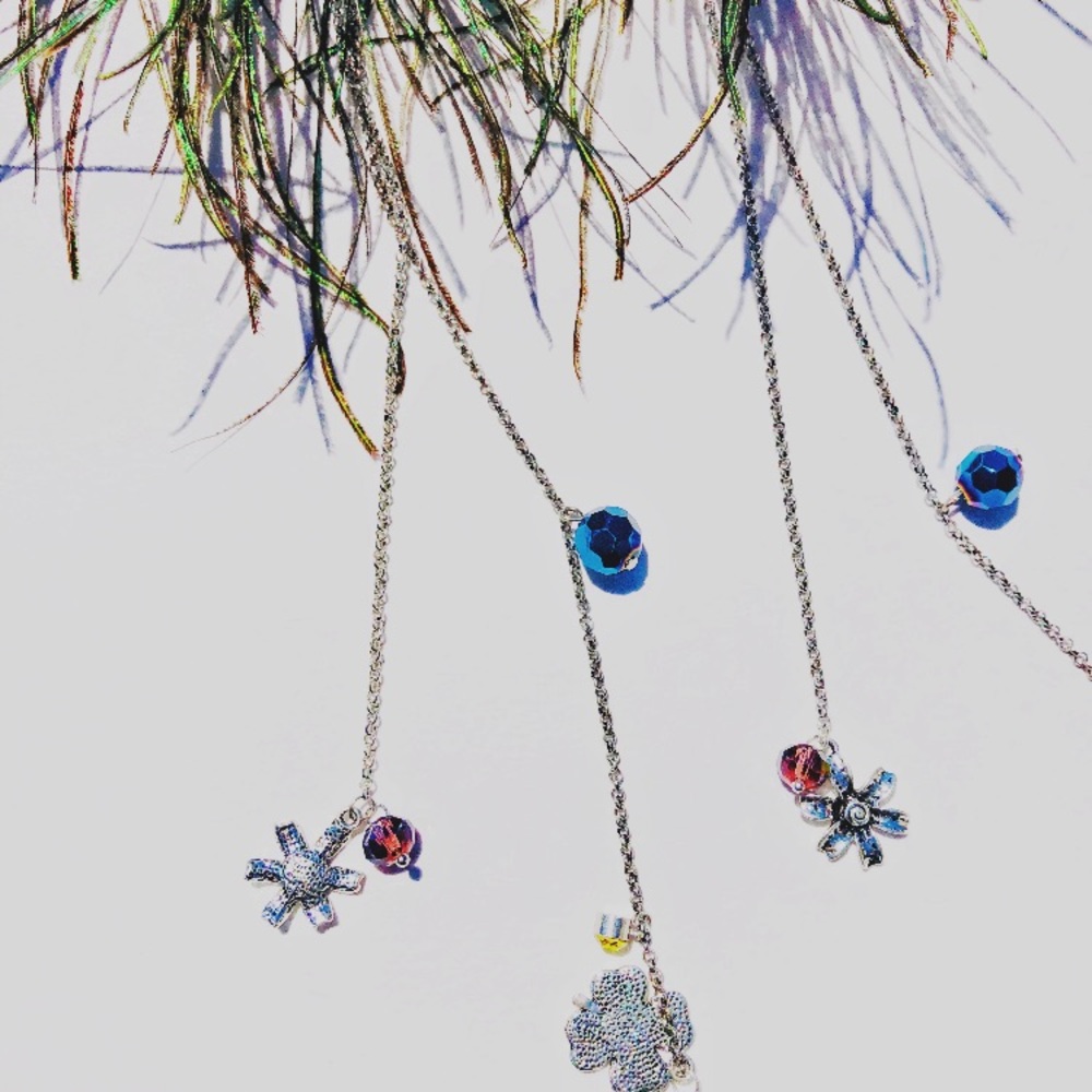 2 for $22🔥Noi Peacock Feathers earrings - Picture 4 of 5